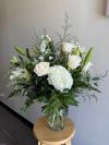 White Mixed Vase 12